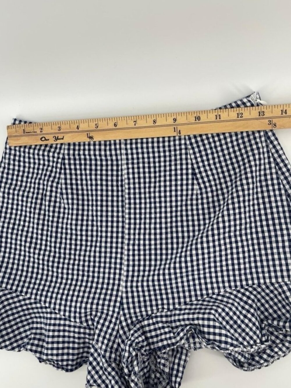 Black & White Short Womens Sz S - Picture 3 of 3